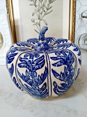 NEW! EXQUISITE BOHO BLUE PATTERN CERAMIC PUMPKIN